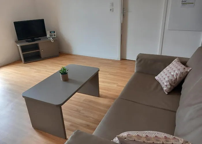 Residence Services Seniors Espace Et Vie Le Mans
