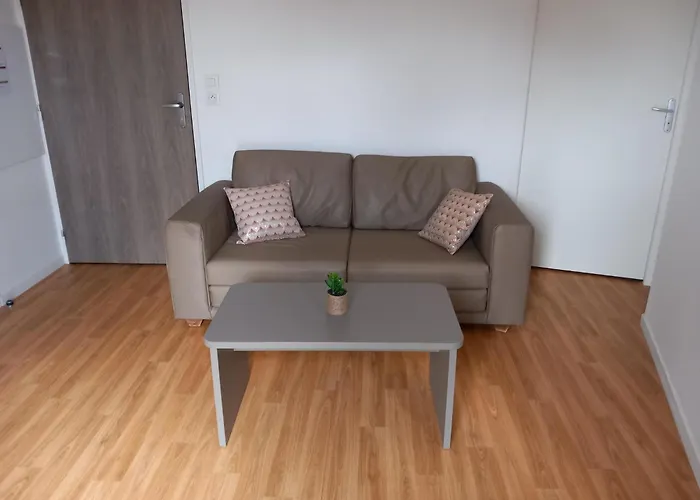 Residence Services Seniors Espace Et Vie Le Mans