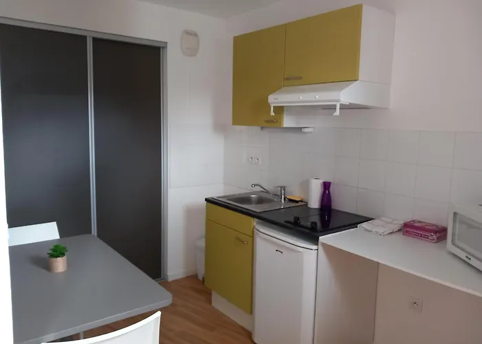Residence Services Seniors Espace Et Vie Le Mans